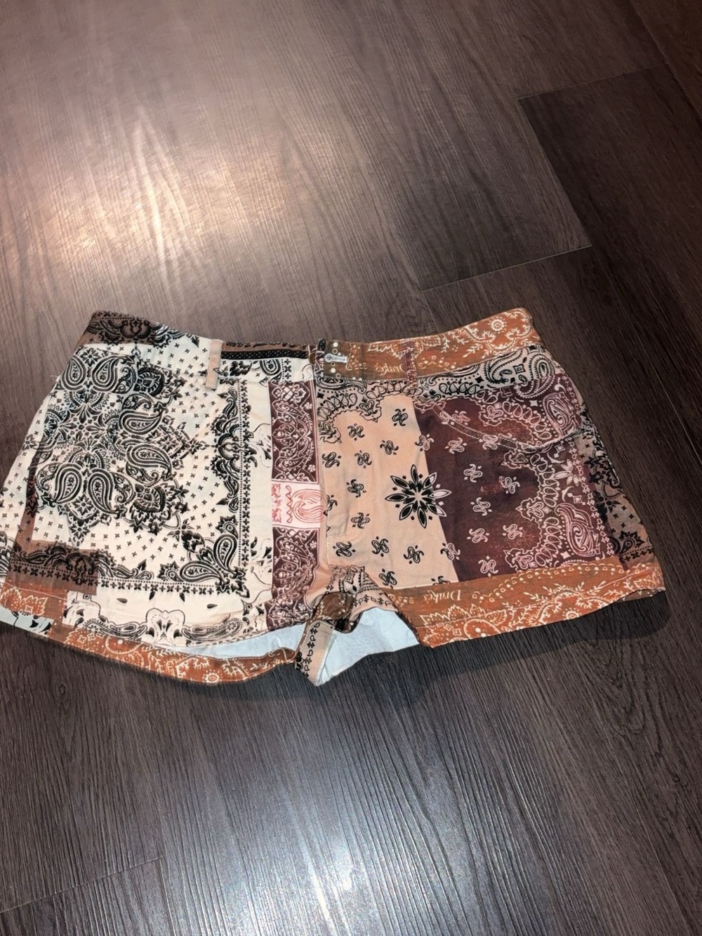 Cider Patchwork Bandana Print Shorts - Brown Cream Black